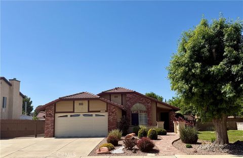 Photo of 3326 Denise Street, Lancaster, CA 93536 (MLS # BB26102288)