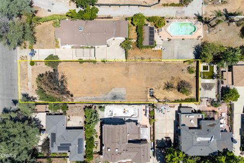 Photo of 3352 Glenrose Avenue, Altadena, CA 91001 (MLS # P1-23560) Photo of 3352 Glenrose Avenue, Altadena, CA 91001 (MLS # P1-23560)