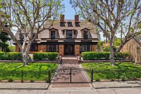 11 La Linda Drive Long Beach CA 90807