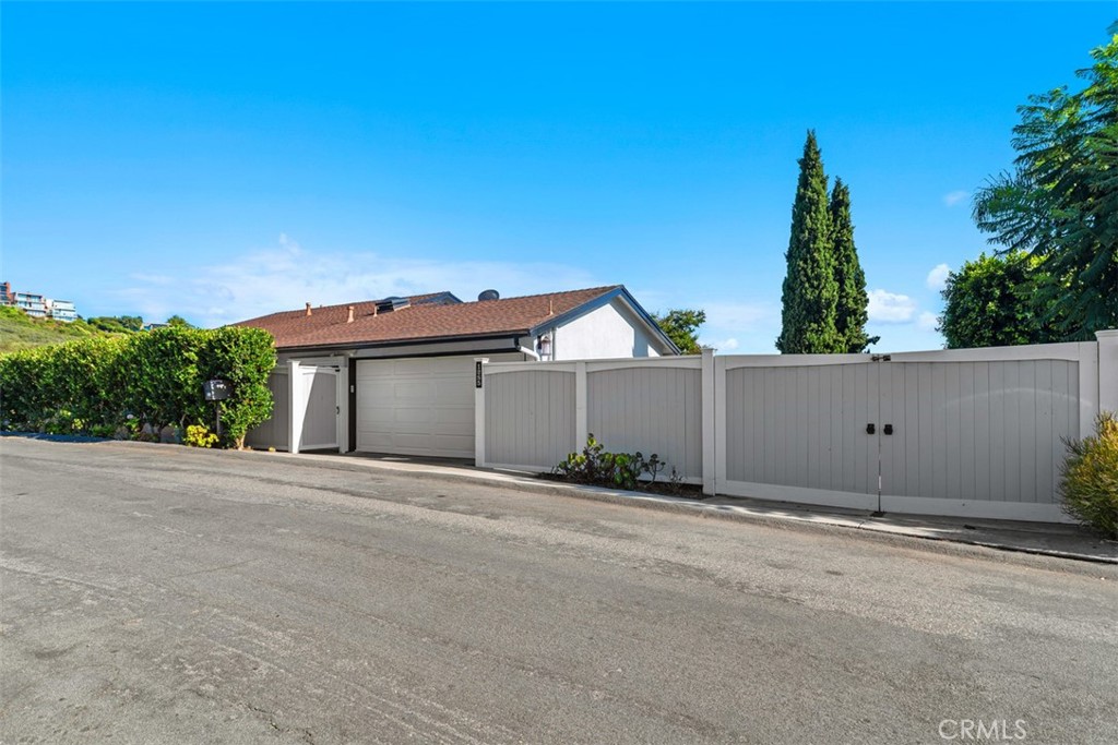 Arch Beach Heights (ABH) - Residential
