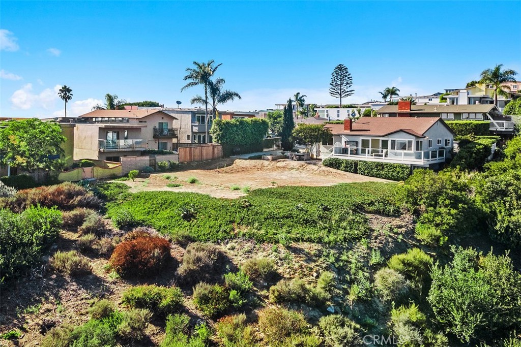 Arch Beach Heights (ABH) - Residential