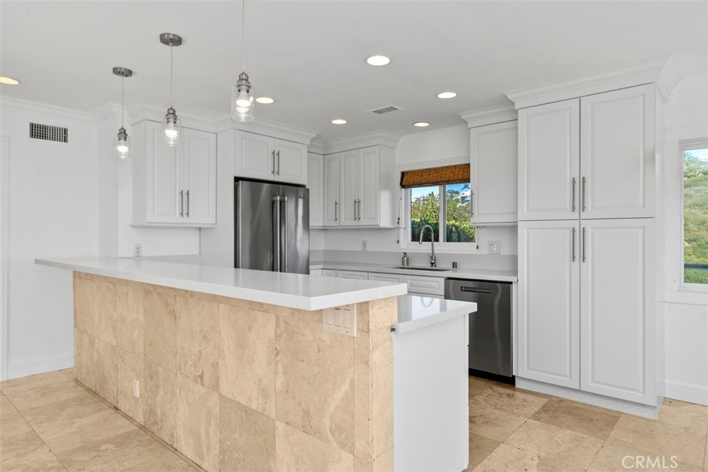 Arch Beach Heights (ABH) - Residential