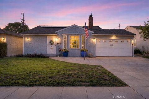 Photo of 1817 N Hollywood Way, Burbank, CA 91505 (MLS # SR25275928)