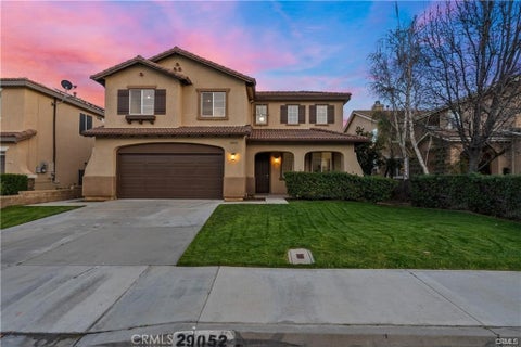 Photo of 29052 Madrid Place, Castaic, CA 91384 (MLS # SR26189312)