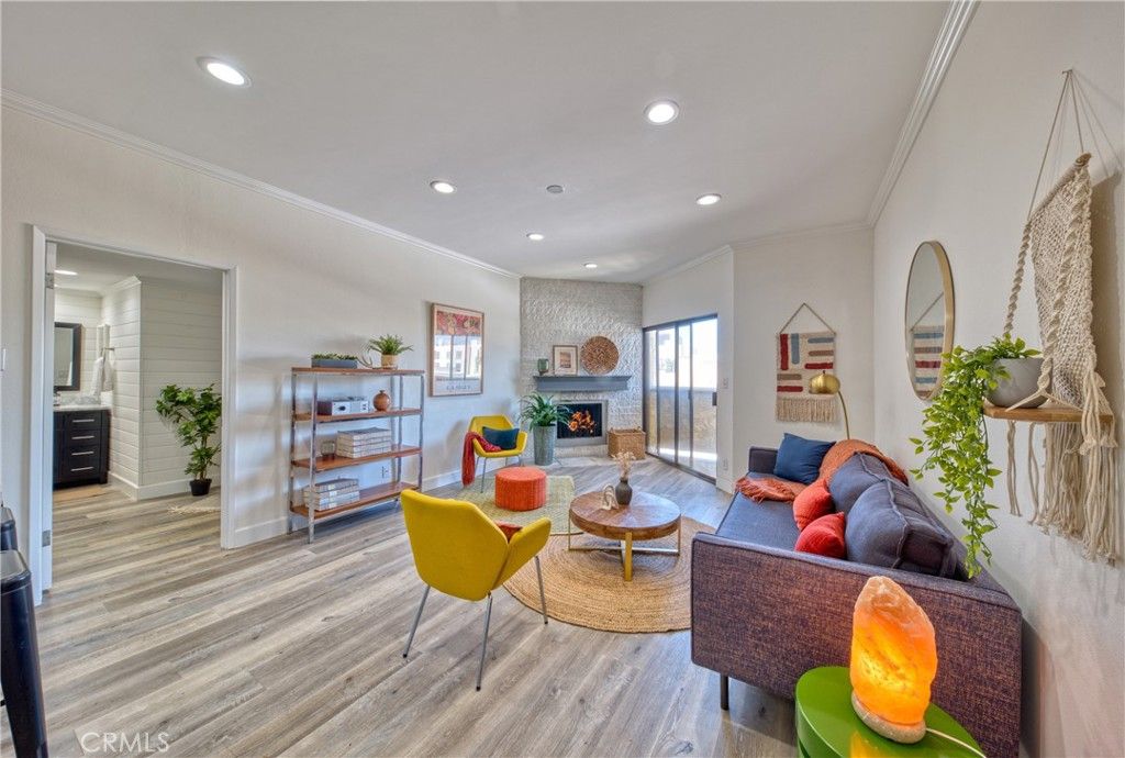 Photo of 1665 Federal Avenue #302, Los Angeles, CA 90025 (MLS # AR25192823)