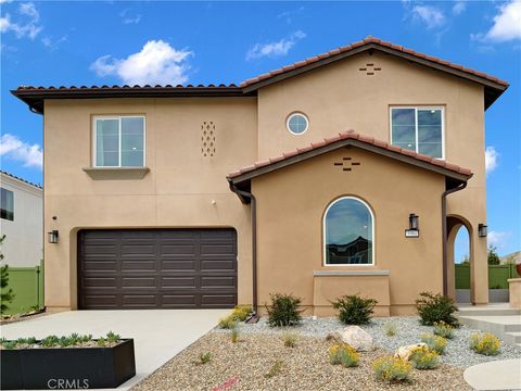 17136 Kent Street Hesperia CA 92345