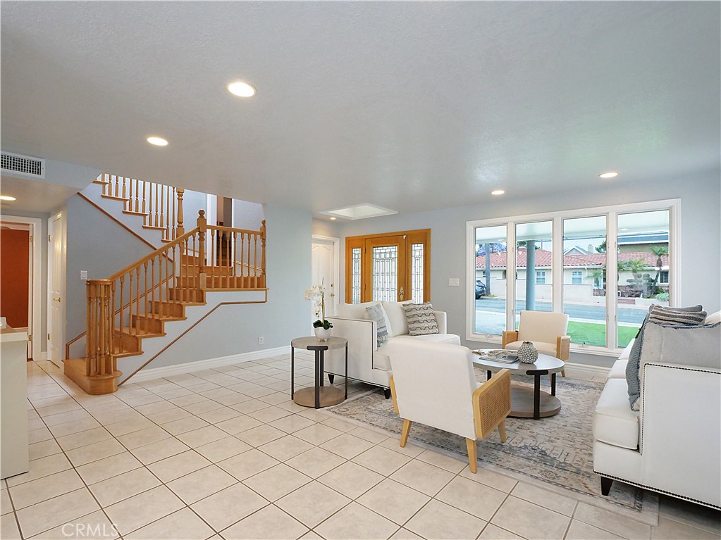 1163 Sandwood Place