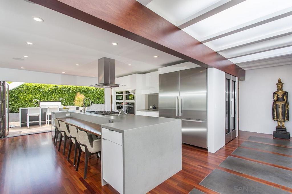 Del Mar - Residential