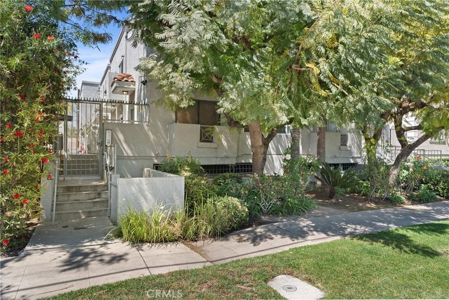 Welcome to this well-kept 2-bedroom, 2.5-bath condo on the Sherman Oaks/Van Nuys border! Filled with natural light from top to bottom, this home feels bright and welcoming the moment you step inside. It features tile and wood floors, plus recently updated bathrooms with modern finishes.

Both bedrooms are spacious and private, each with its own full bathroom and balcony, a perfect spot to enjoy some fresh air.  Downstairs, you’ll also find a private patio and first-floor balcony for extra space to relax or entertain.  Enjoy the convenience of having your own washer and dryer inside the unit, along with easy access to the Sepulveda Basin trails, local restaurants, coffee shops, and quick connections to the 405 and 101 freeways.