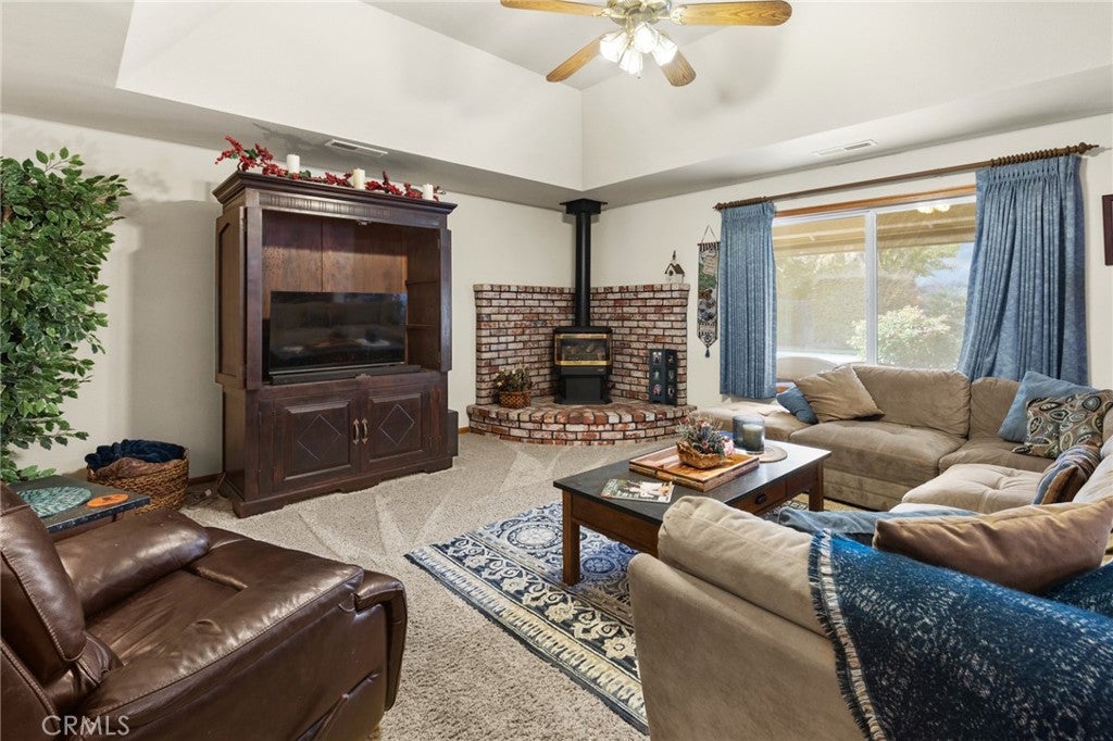 1211 Windecker Drive