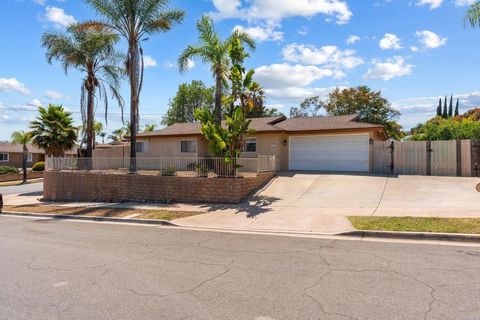 Photo of 9644 E Hartland Circle CIR, Santee, CA 92071 (MLS # NDP2605411)