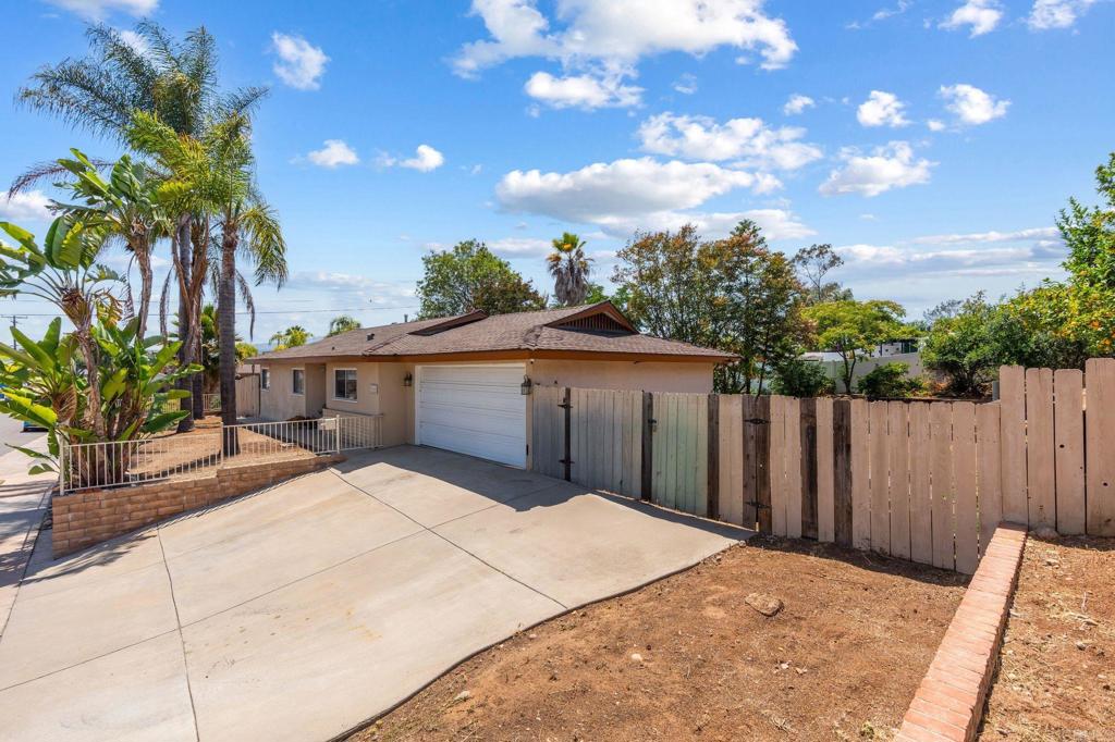 9644 E Hartland Circle