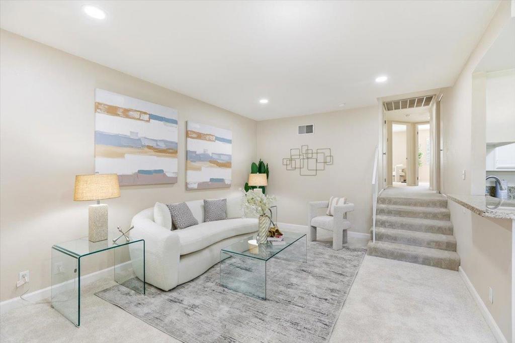 479 Costa Mesa Terrace