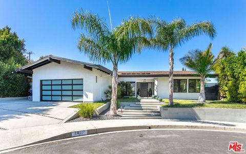 3001 Dona Nenita Place Studio City CA 91604