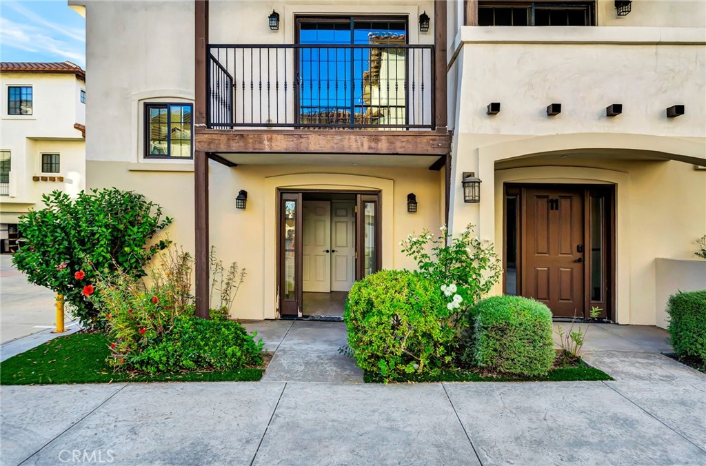 Properties 1 1101 N Maclay Avenue 10