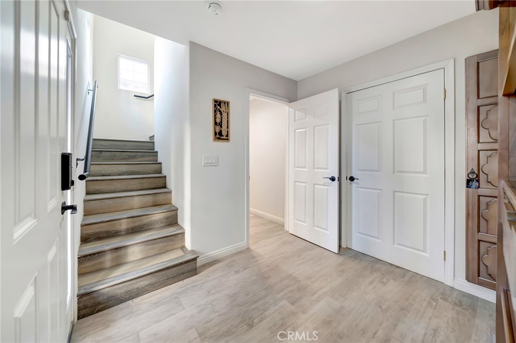 Properties 4 1101 N Maclay Avenue 10