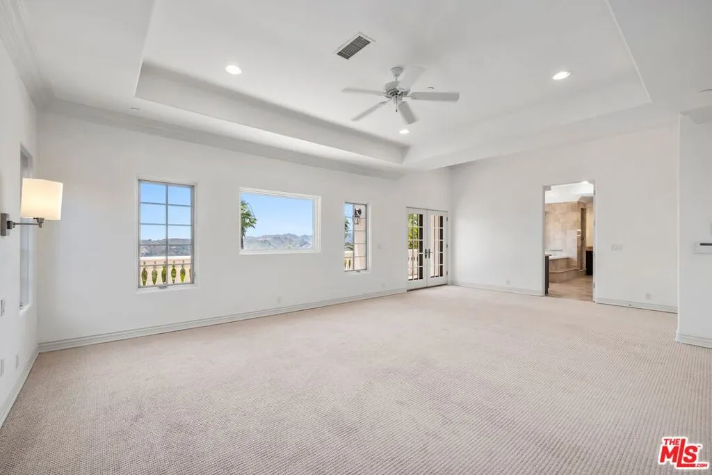 Pacific Palisades, California 90272, United States, 6 Bedrooms Bedrooms, ,5 BathroomsBathrooms,Residential,Active,178178