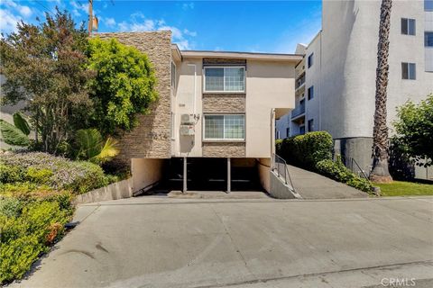 Photo of 1814 Grismer AVE, Burbank, CA 91504 (MLS # CV26141069)