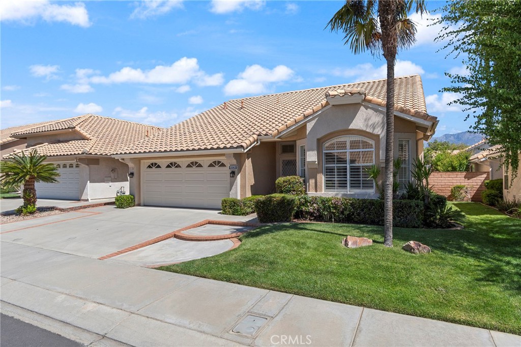 4839 W Forest Oaks Avenue