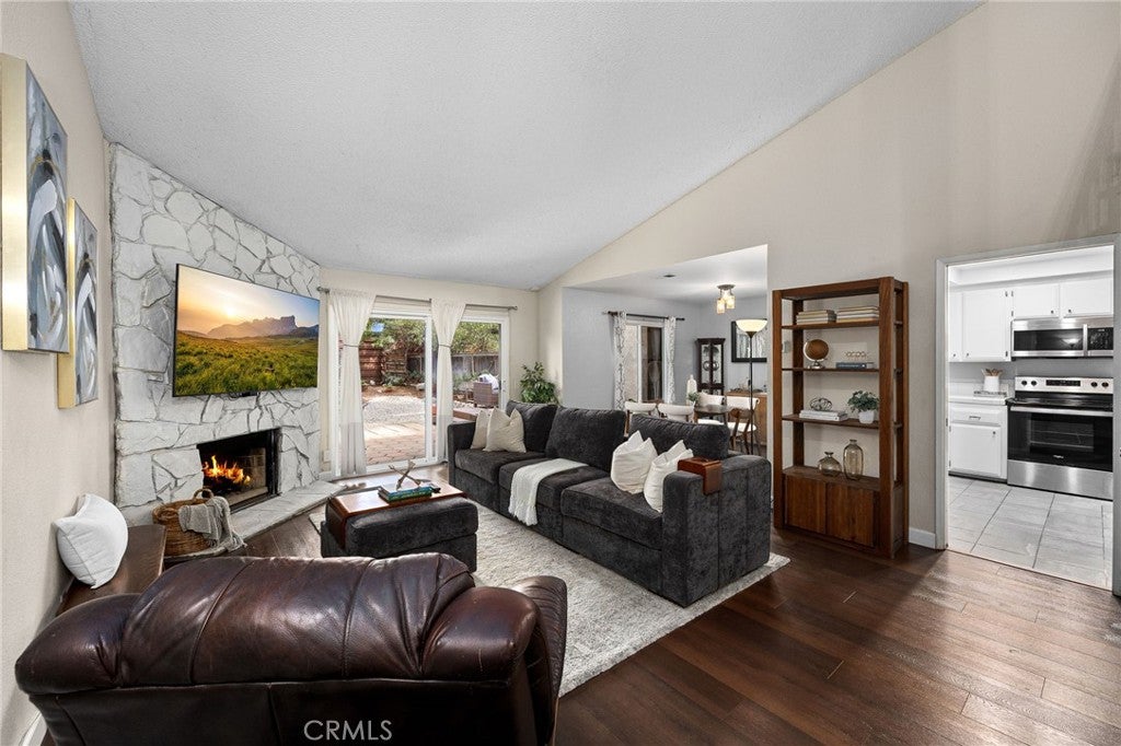 573 Wayland Court