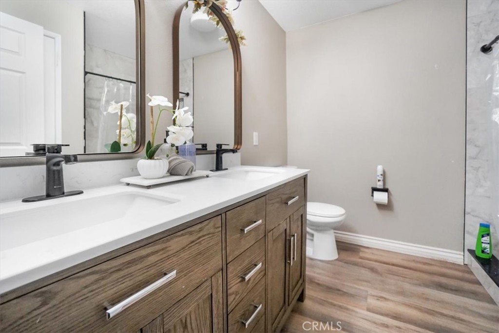 11213 Shanandoah Street