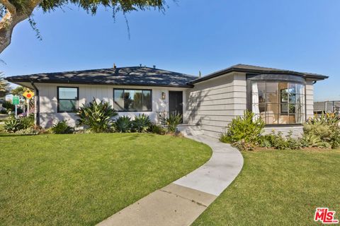 Photo of 9125 David Avenue, Los Angeles, CA 90034 (MLS # 25629681)