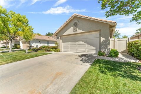 Tiny photo for 23977 Via Astuto, Murrieta, CA 92562 (MLS # OC26086884)