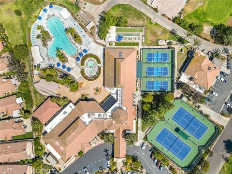 Tiny photo for 23977 Via Astuto, Murrieta, CA 92562 (MLS # OC26086884)