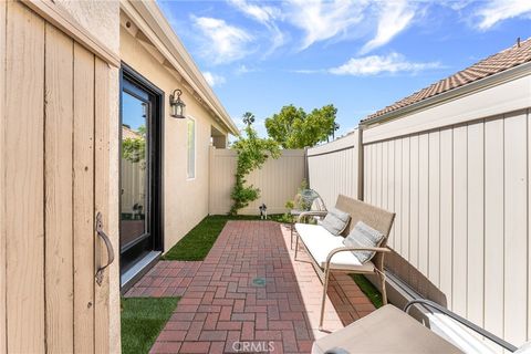Tiny photo for 23977 Via Astuto, Murrieta, CA 92562 (MLS # OC26086884)