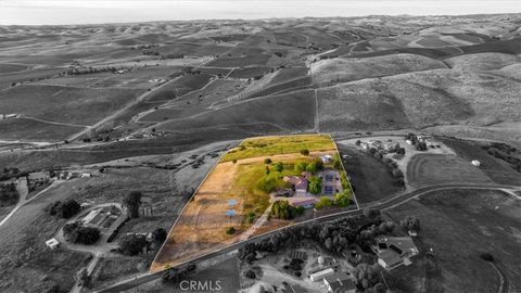 Tiny photo for 6130 Buckhorn Ridge Pl, San Miguel, CA 93451 (MLS # NS26077651)