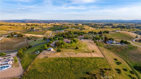 Tiny photo for 6130 Buckhorn Ridge Pl, San Miguel, CA 93451 (MLS # NS26077651)
