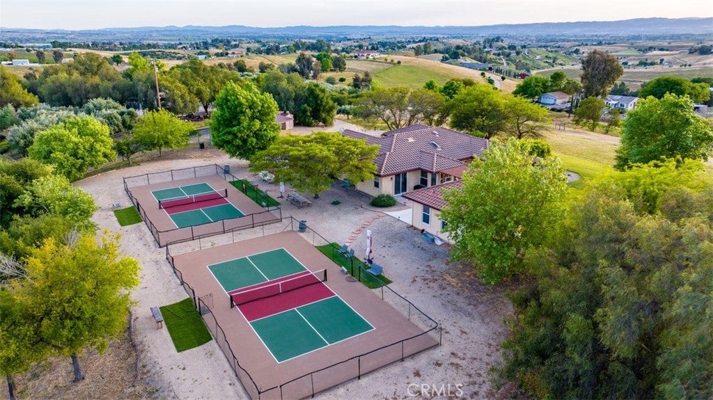 6130 Buckhorn Ridge