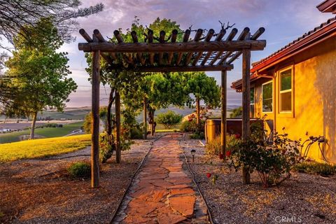 Tiny photo for 6130 Buckhorn Ridge Pl, San Miguel, CA 93451 (MLS # NS26077651)