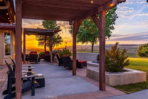 Tiny photo for 6130 Buckhorn Ridge Pl, San Miguel, CA 93451 (MLS # NS26077651)