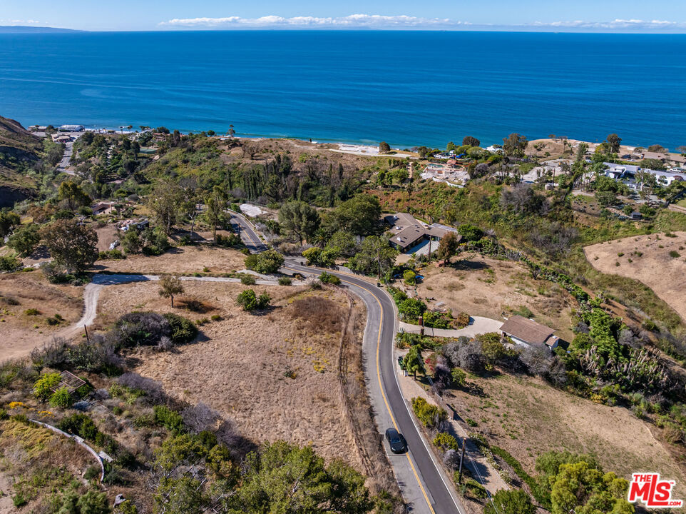 22077 Carbon Mesa Road