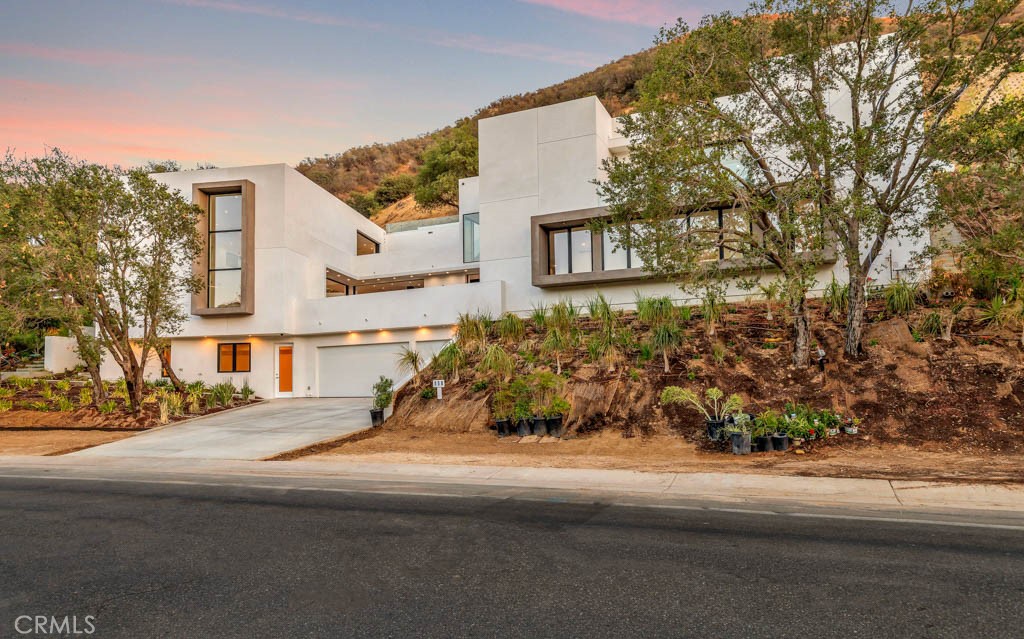 158 Bell Canyon Road