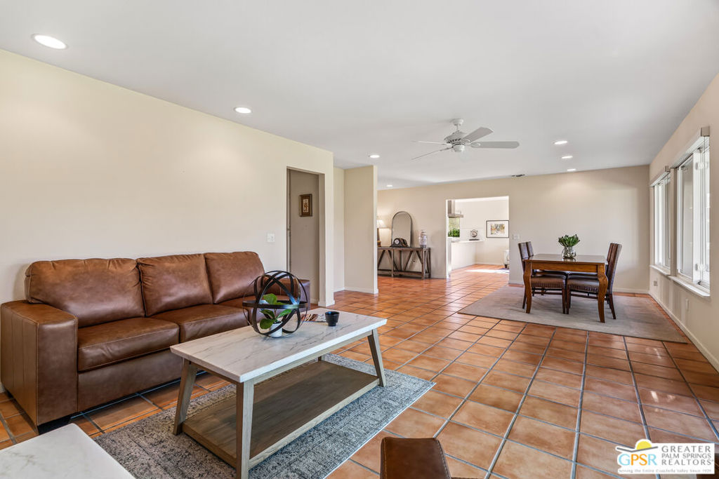 Portola Country Club - Manufactured In Park