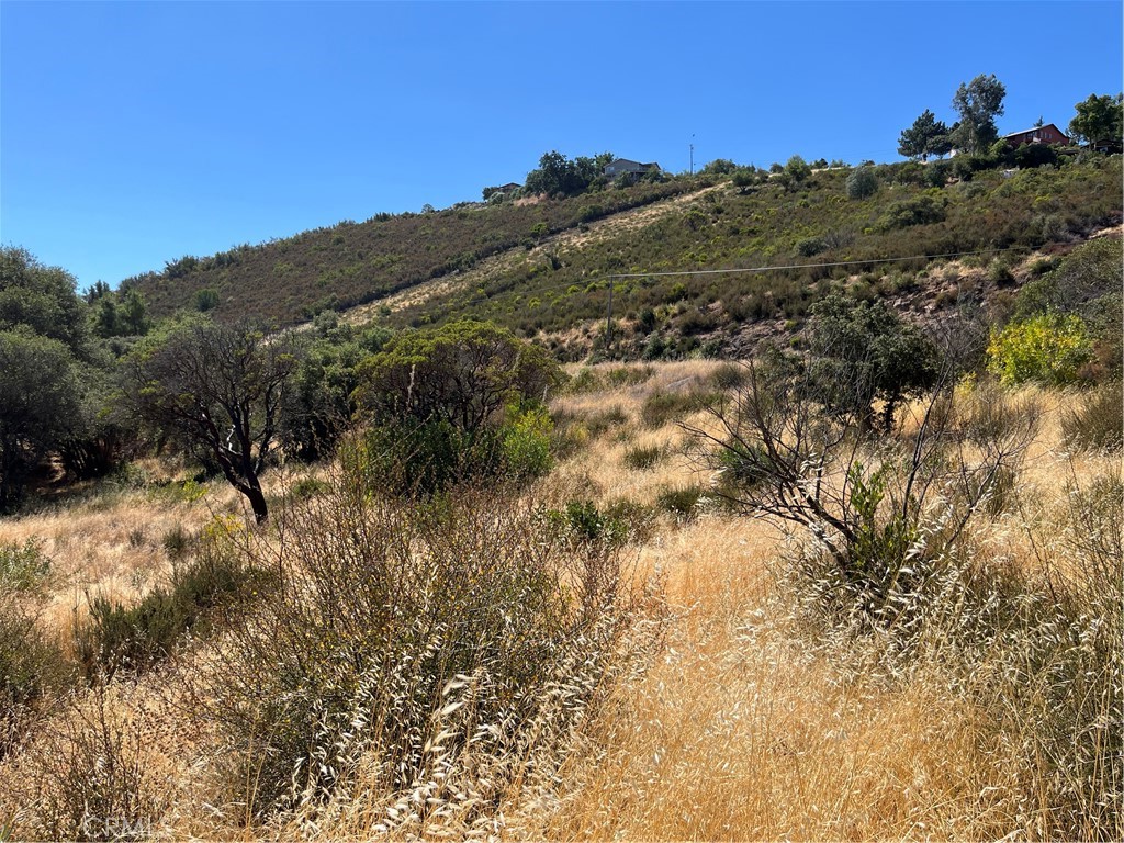 5633 Maya Road