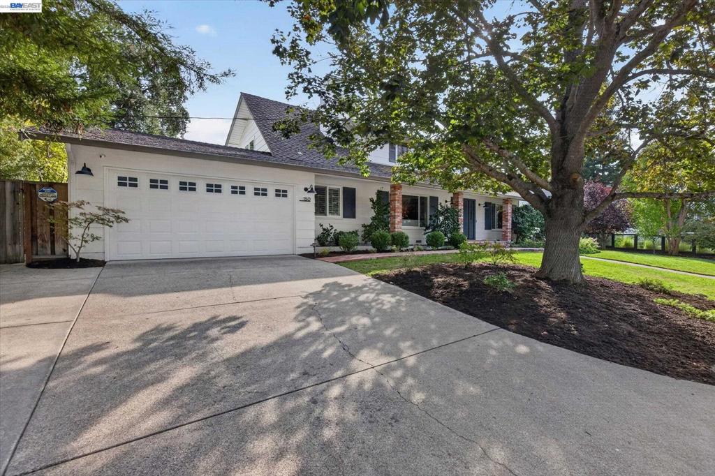 150 Timberline Ct