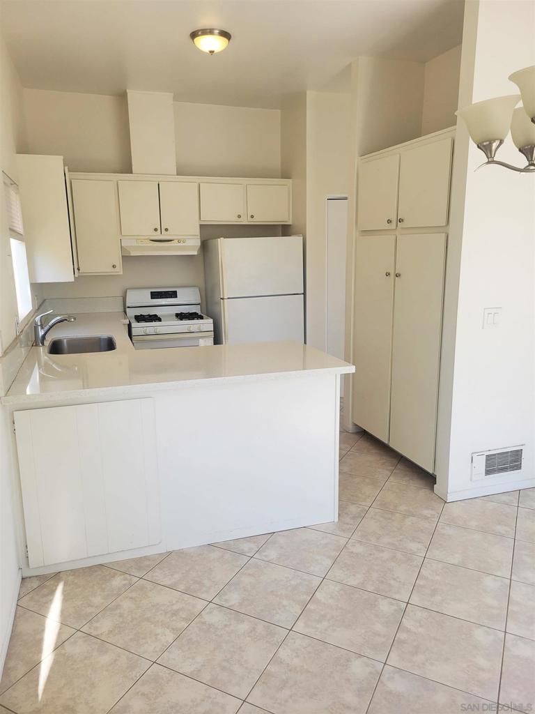 University City - Residential Lease