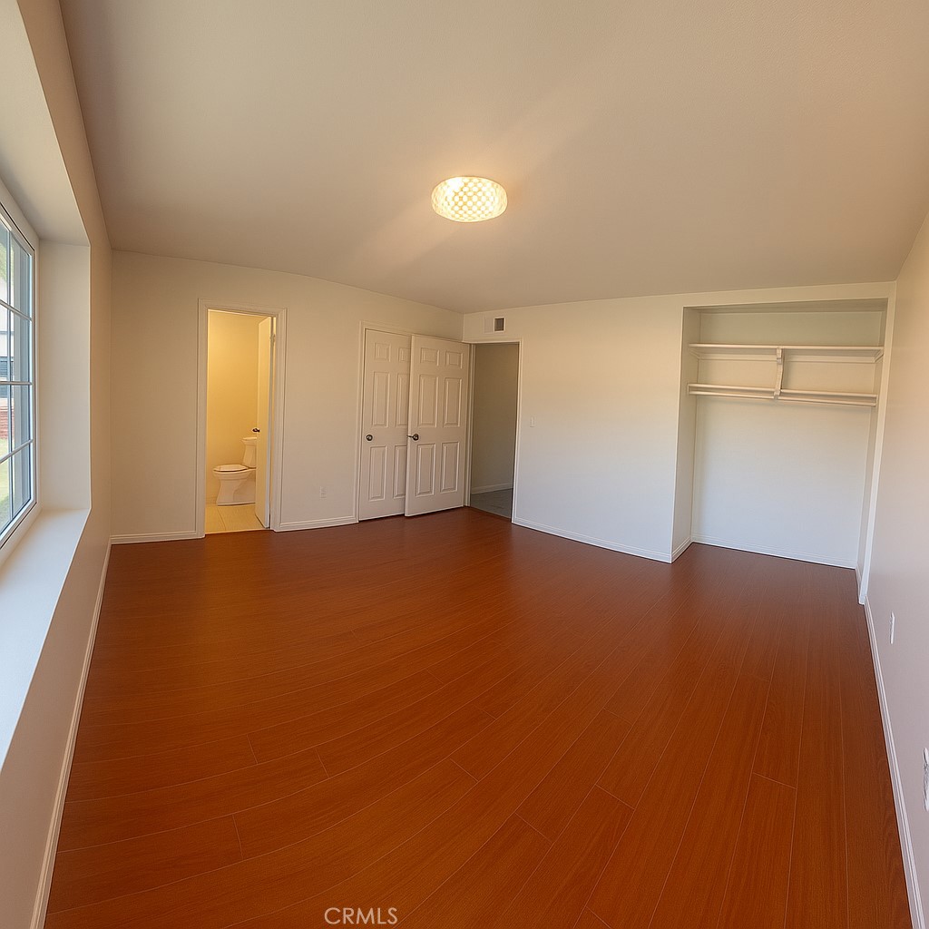 6952 Sandburg Drive