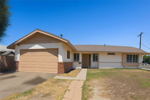 6952 Sandburg Drive Buena Park CA 90620