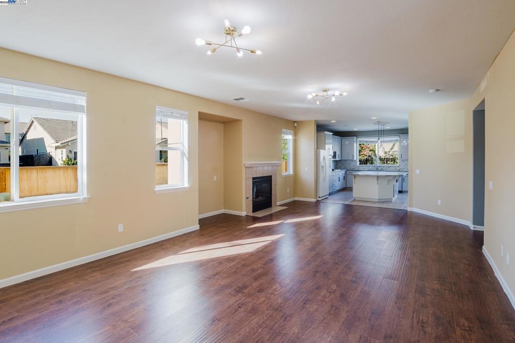 Not Listed - Residential