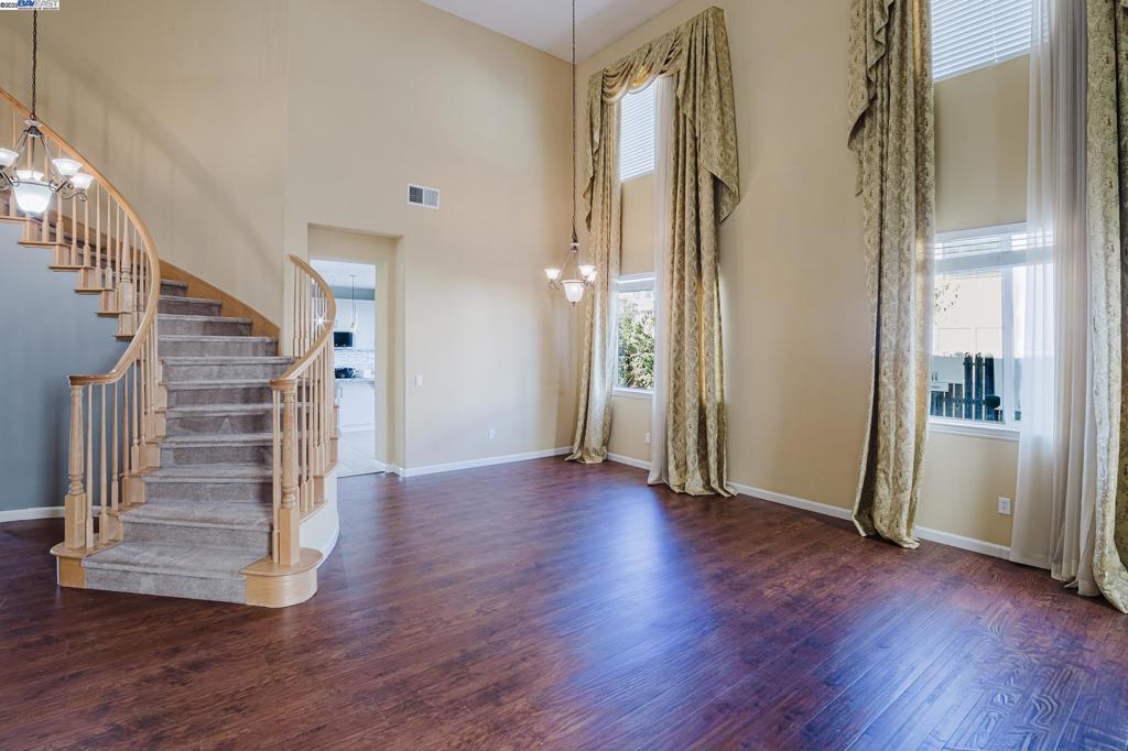 Not Listed - Residential