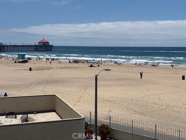 Ultra-Rare Oceanfront Opportunity in Huntington Beach!
Live the beach lifestyle in this fully furnished 2-bedroom, 1-bath condo located steps from the iconic Huntington Beach Pier in the exclusive, guard-gated Huntington Pacific community—the only property on the sand side of PCH in all of Huntington Beach!
This coastal gem offers breathtaking ocean views from every room, a spacious private patio with BBQ, and the soothing sound of waves as your daily soundtrack. Inside, you’ll find a beautifully remodeled interior featuring an upgraded kitchen, sleek modern bath, smart TVs throughout, in-unit laundry, and a dedicated work-from-home office setup. Just bring your suitcase!
Community amenities include direct beach access, an oceanfront pool and sun deck, sauna, gym, and more—everything you need to enjoy life at the beach.
Available Seasonally:
- June – August: $12,000/month
- May & September: $9,000/month
- October – Mid-May: $4,500/month
Minimum 31-day stay required.
Don’t miss this once-in-a-lifetime chance to live right on the sand in the heart of Surf City USA. This is coastal living at its absolute finest!