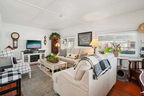 Photo of 454 Little Deer, Cathedral City, CA 92234 (MLS # 219144609DA)