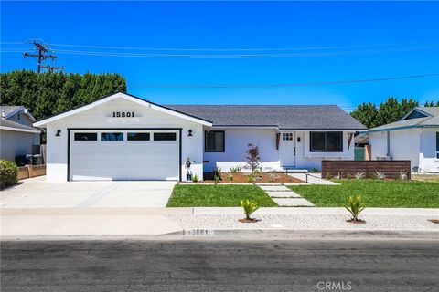 Photo of 15801 Carrie Lane, Huntington Beach, CA 92647 (MLS # PW25156008)