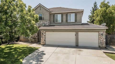Photo of 1948 Austin AVE, Clovis, CA 93611 (MLS # FR26118909)
