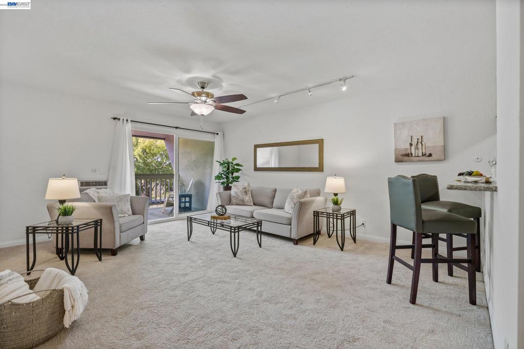 1087 Murrieta Blvd 339