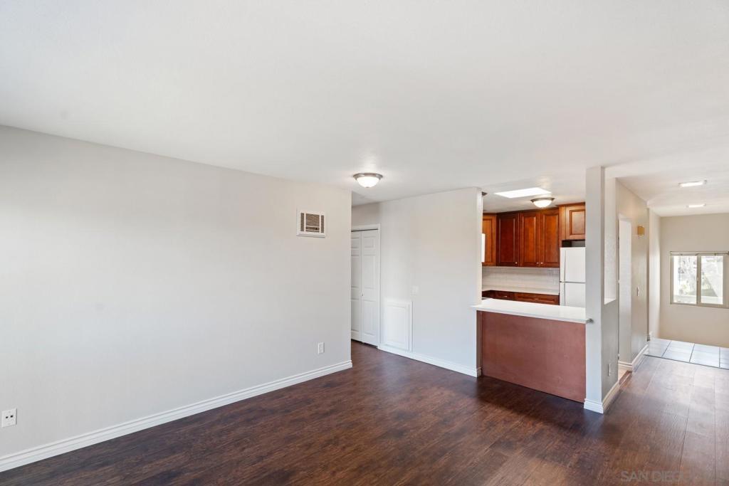 2909 Cowley Way WAY L, San Diego CA 92117